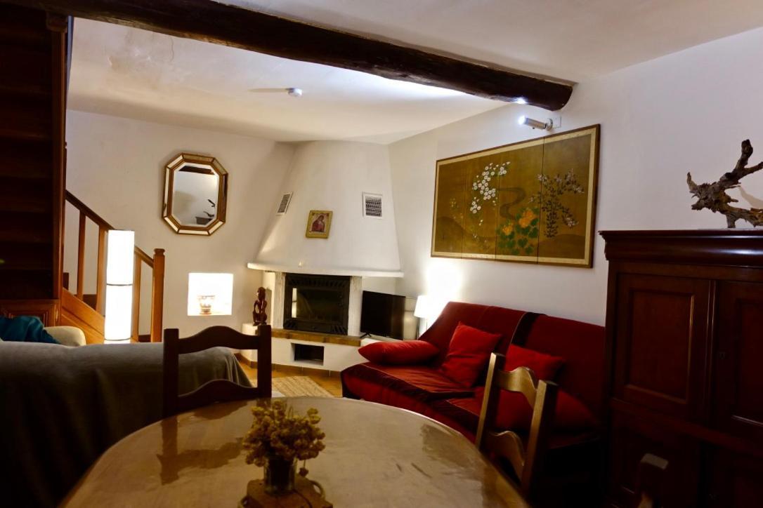 Charmante Maison A Saint Guilhem Le Desert Экстерьер фото