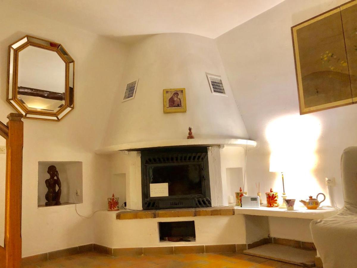 Charmante Maison A Saint Guilhem Le Desert Экстерьер фото